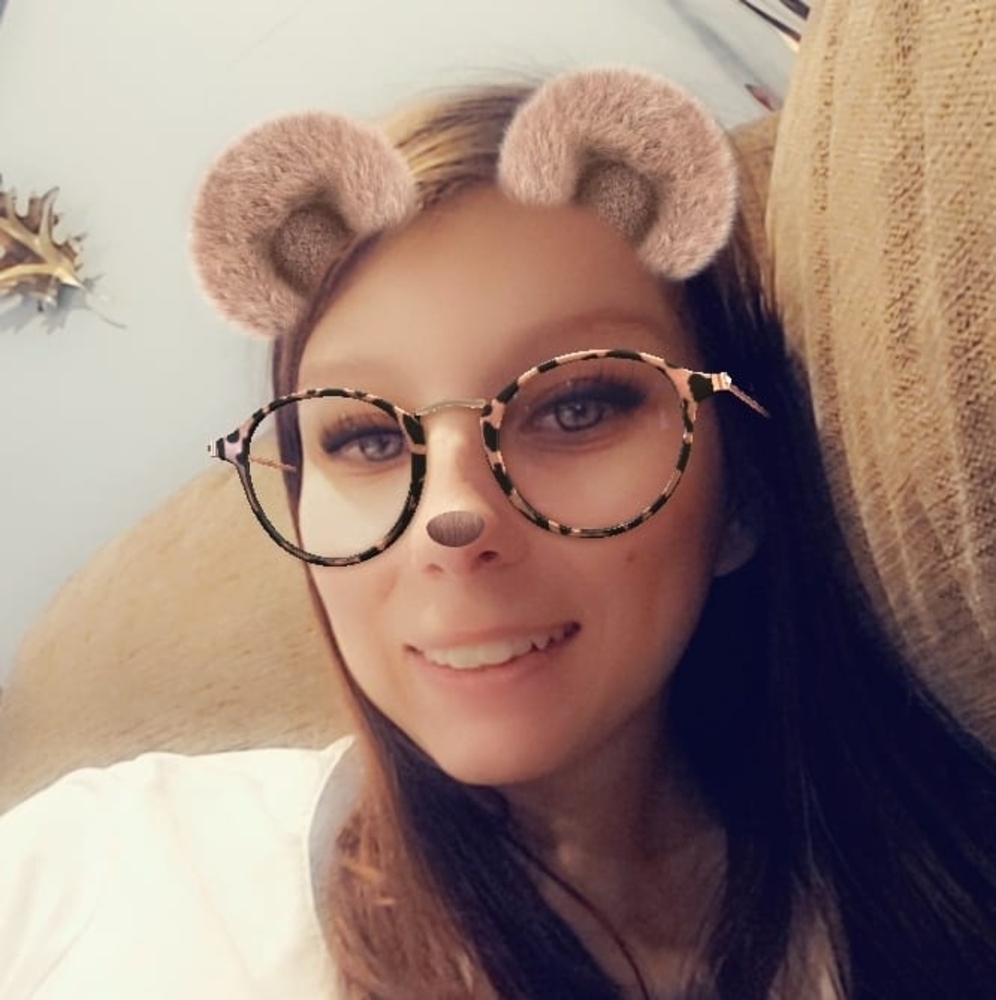 Meet your Posher, Kim